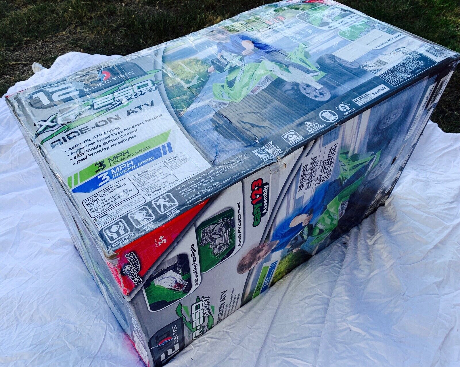 12V Battery-Powered Kids ATV with Realistic Sounds and Lights - Green