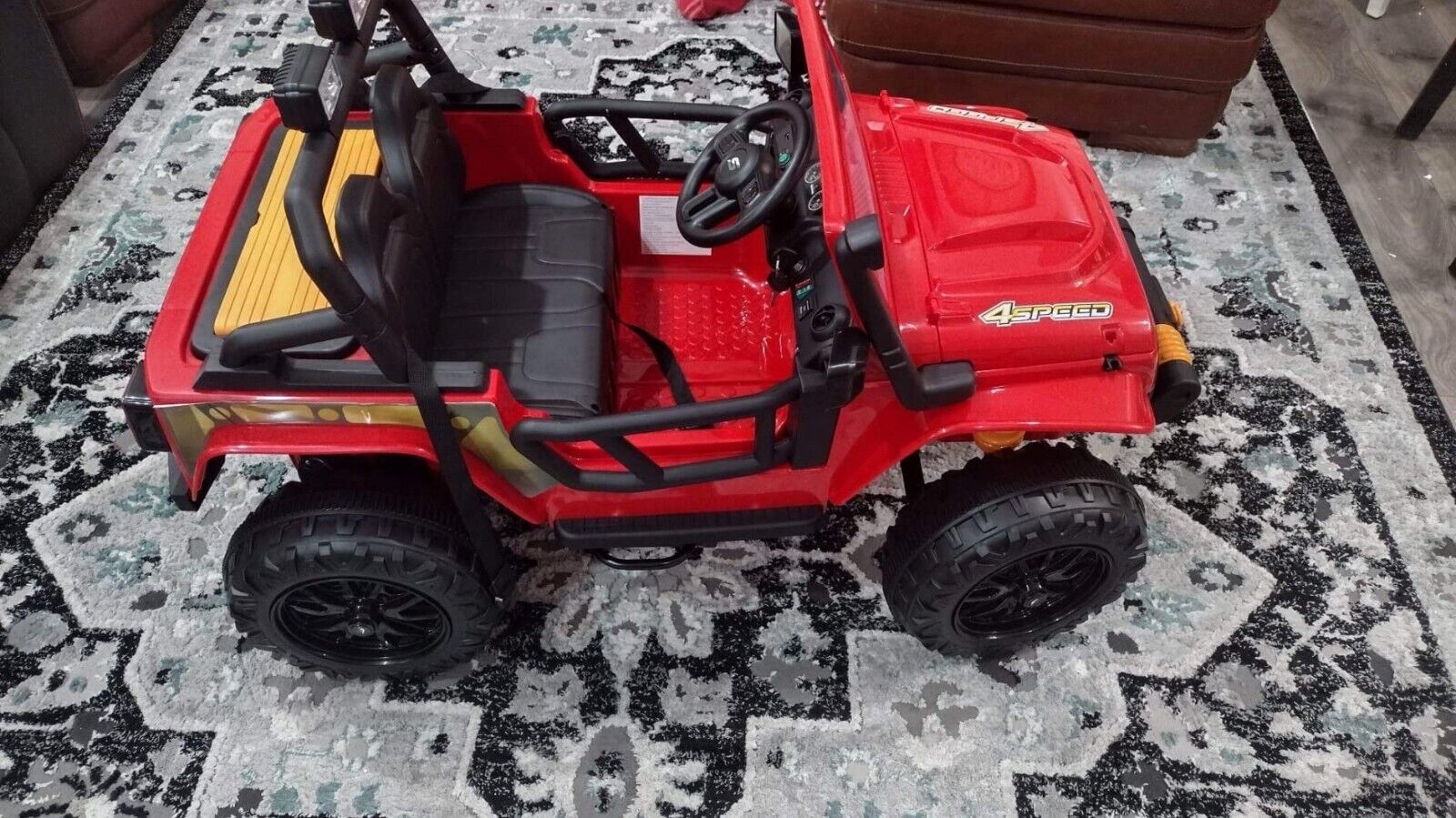 12V Kids Ride-on Truck with Parental Remote Control & LED Lights