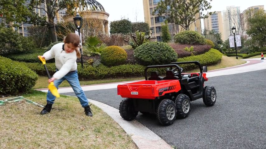 4WD Kids Electric UTV Truck with Remote Control and Dump Bed - 24V Ride-On Vehicle