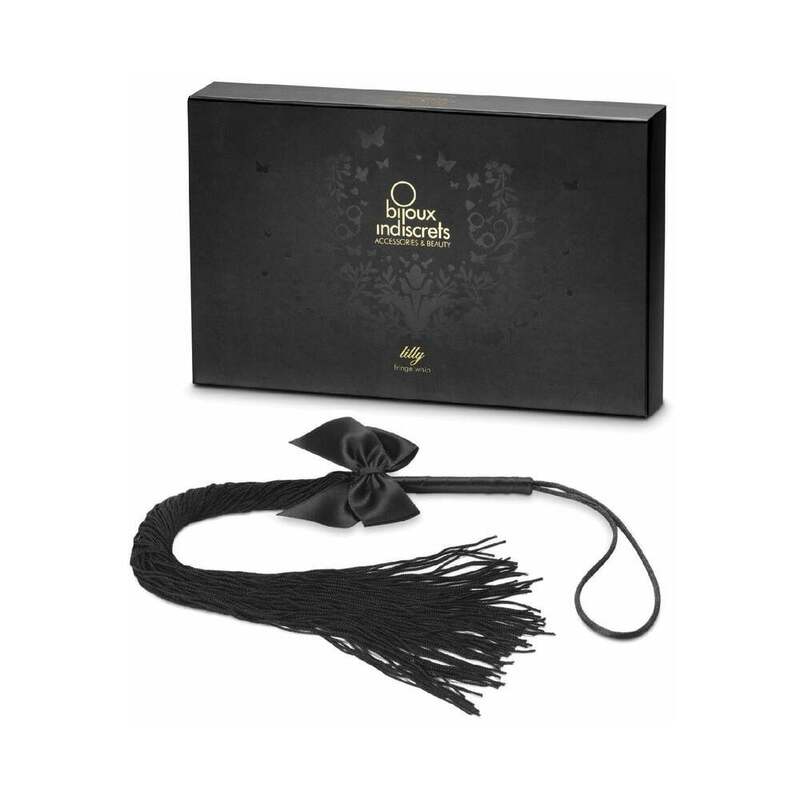 Lilly Fringe Whip