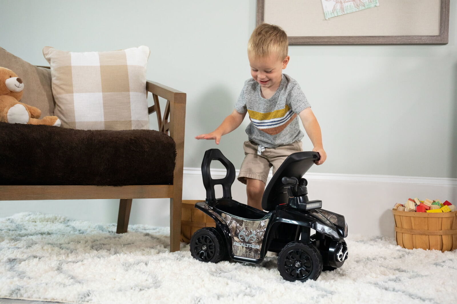 Camo Ride-On Toy Car with Storage Seat and 3 Animal Sounds
