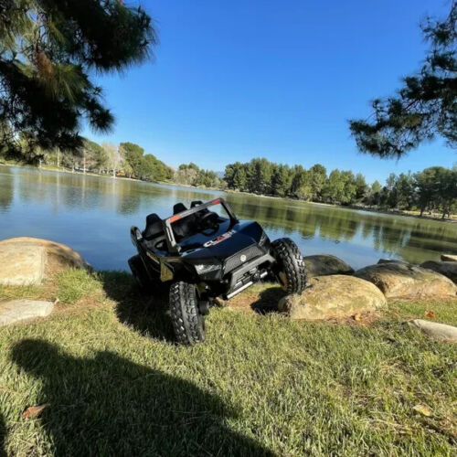 24V Clash Touchscreen Ride-On Giant Buggy - Razor UTV Rubber Adjustable Side-by-Side