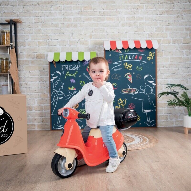 SMOBY Retro Scooter with Removable Trunk for On-the-Go Fun