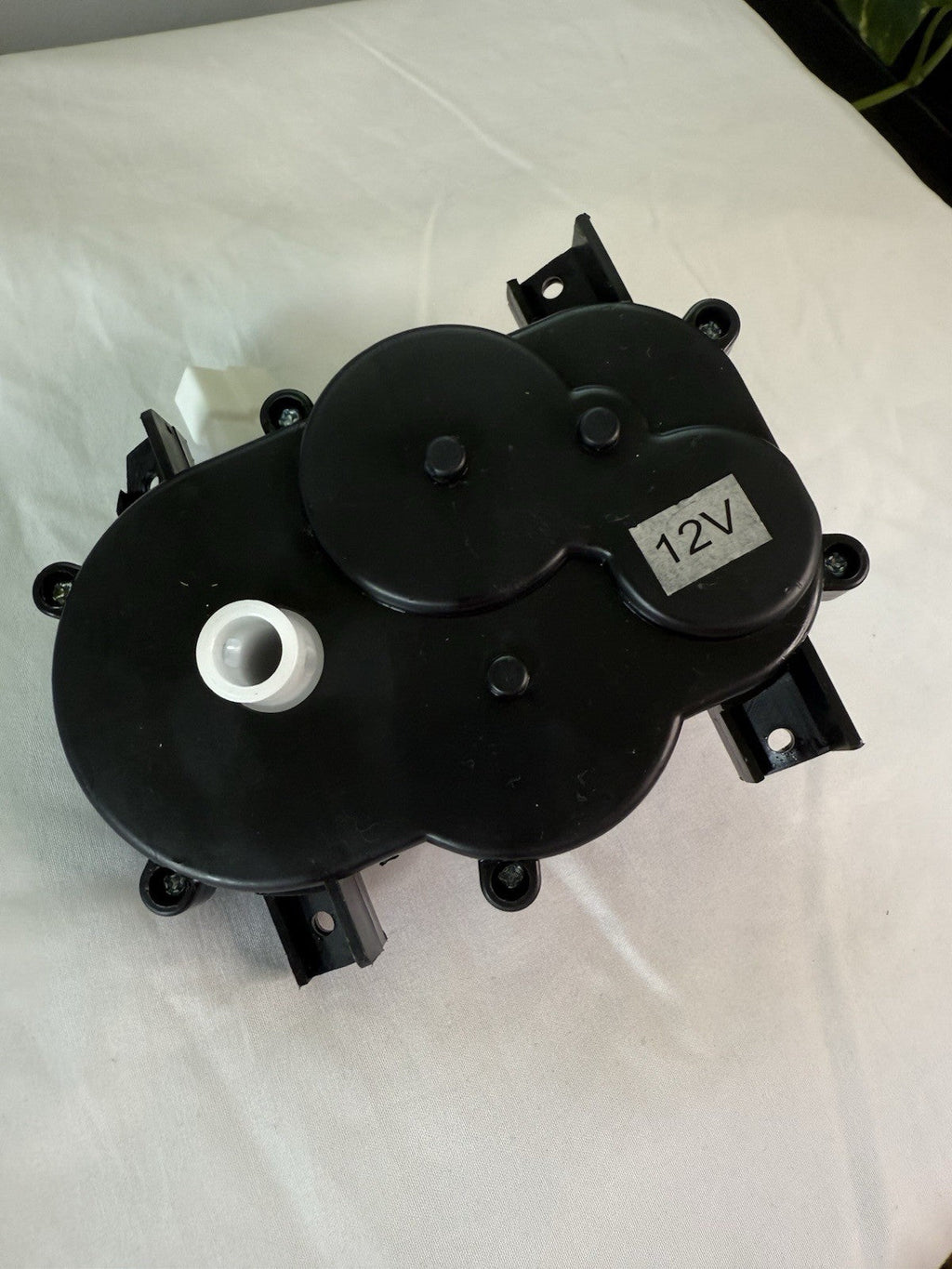 12V Children's Electric Car with Steering Gearbox