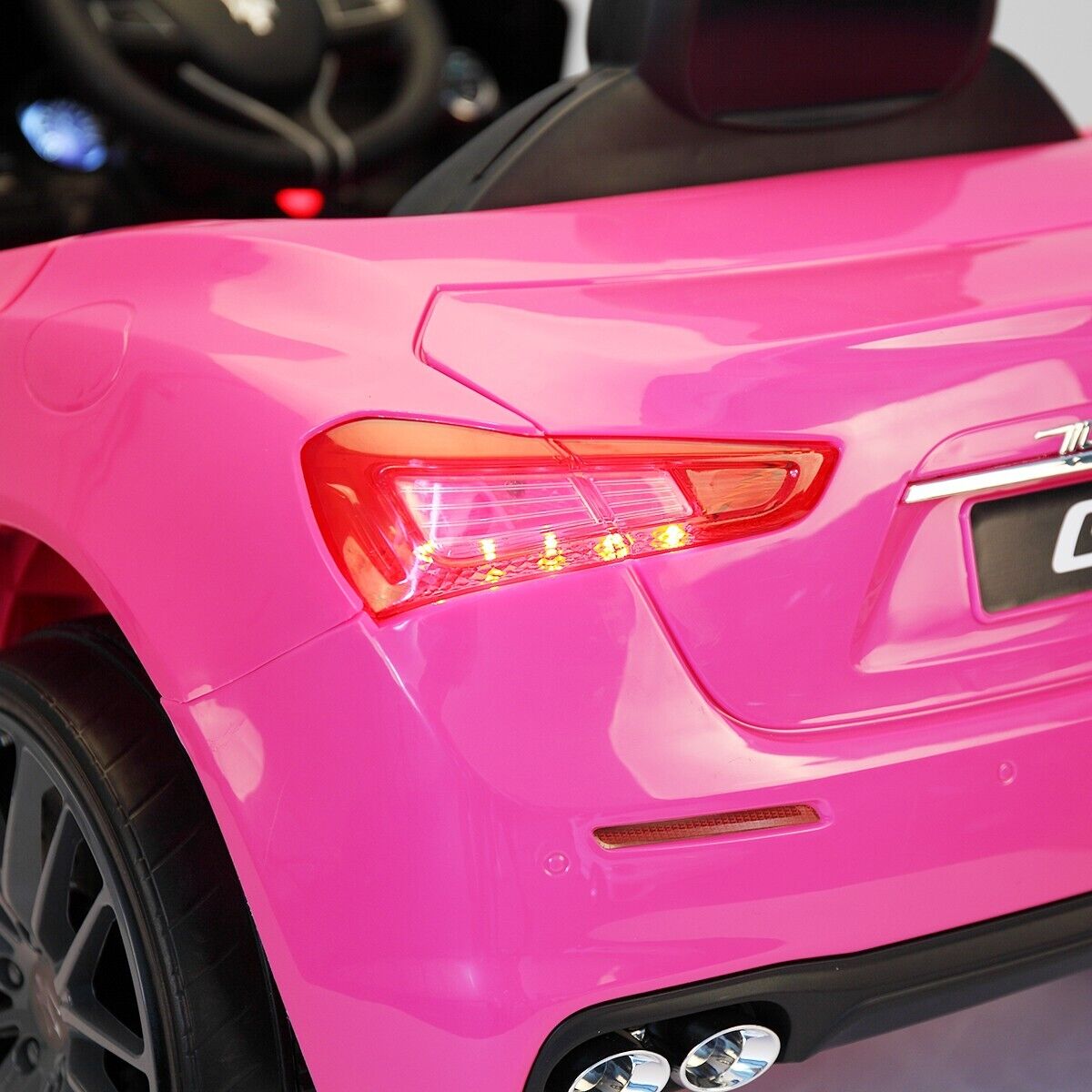 TOBBI Licensed Maserati Gbili 12V Battery Powered Ride-on Toy Car for Kids with Remote Control - Pink
